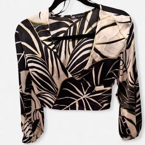 Zara Black and Cream Leaf Print Women's Top